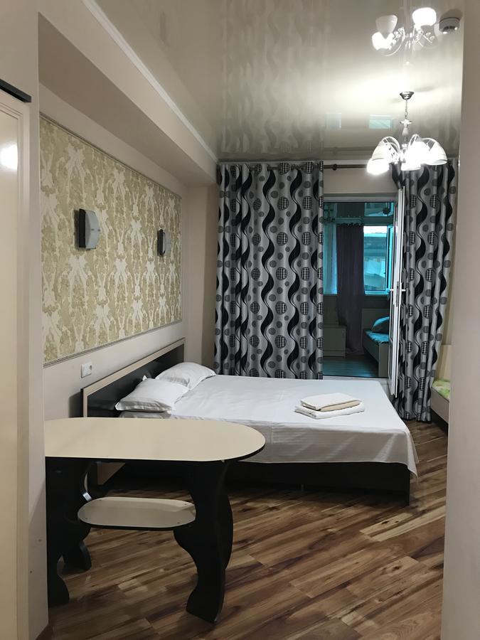 Hotel Prestizh 塔拉兹 外观 照片